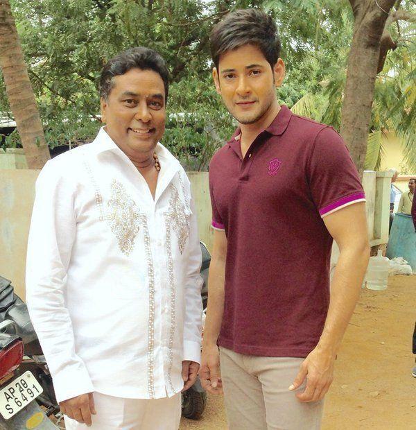 Prince Mahesh Babu Spotted at Brahmotsavam Location stills