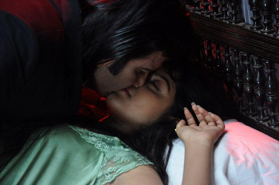 Punnami Ratri Movie Photos
