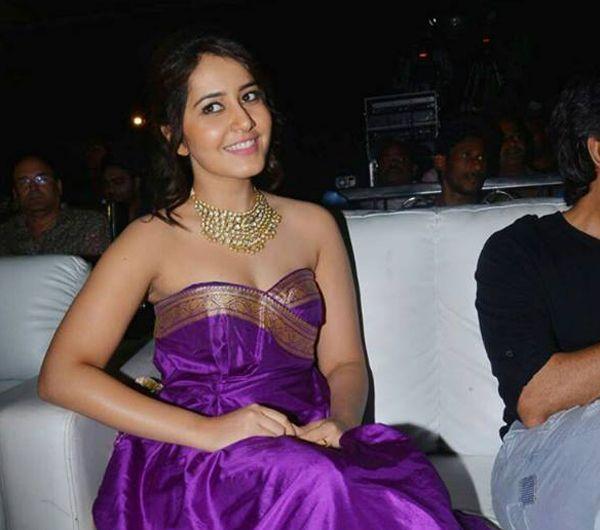 Raashi Khanna Unseen Pictures