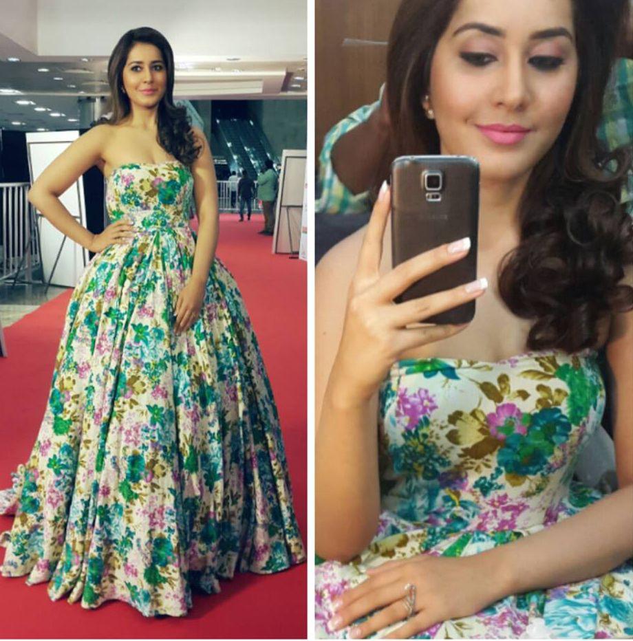 Raashi Khanna Unseen Pictures