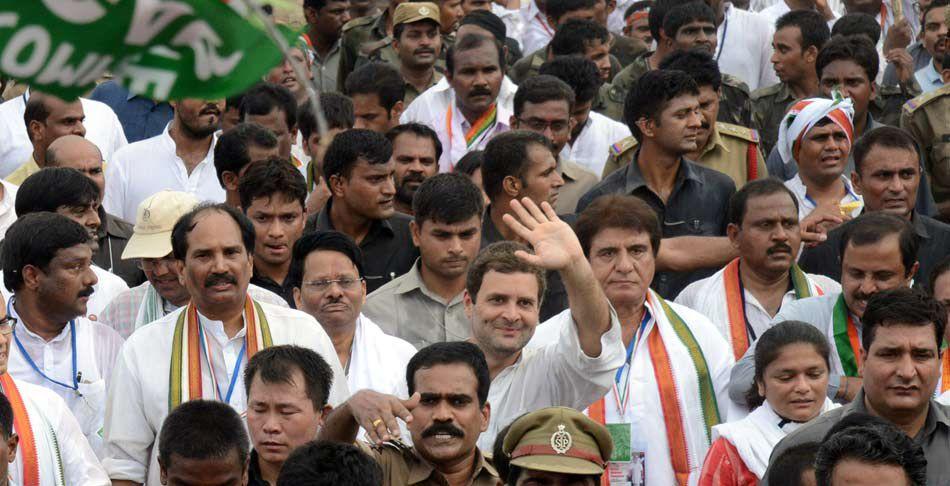 Rahul Gandhi Raithu Bharosa Yatra Photos