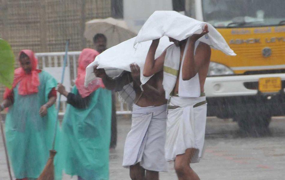 Rain Lashes Tirumala Tirupati Pics