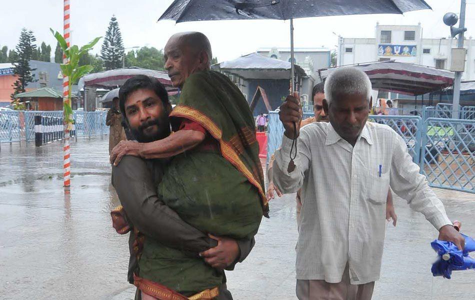Rain Lashes Tirumala Tirupati Pics