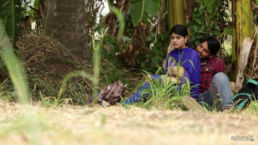 Rajamandary ki 50km Dooram lo Movie Stills