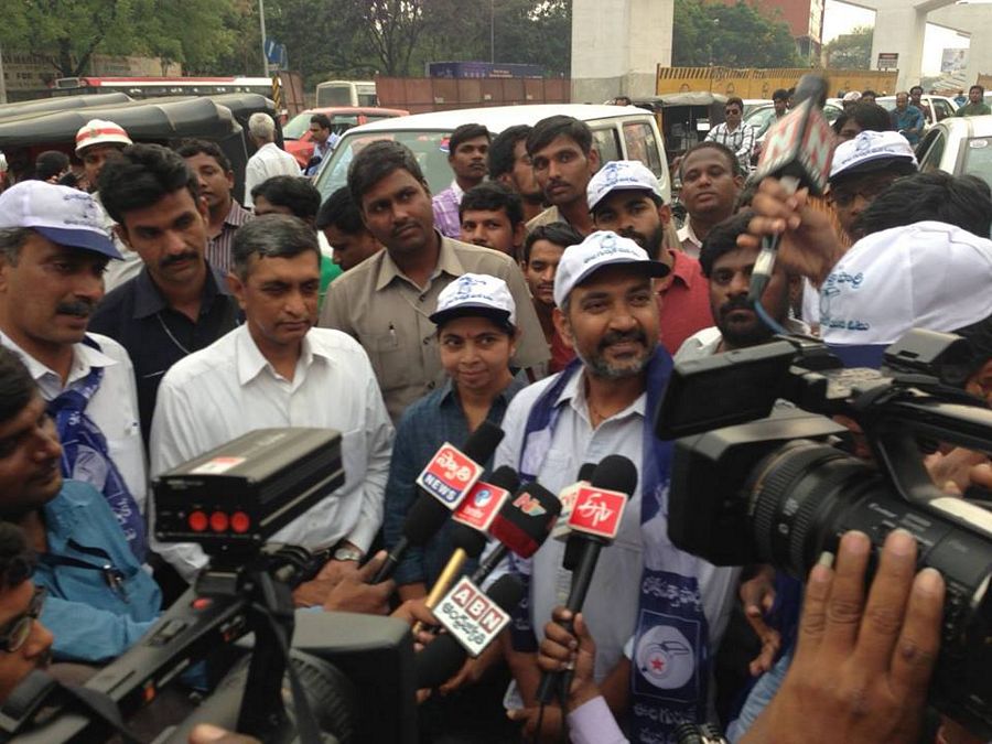 Birthday Special: Rajamouli NEVER SEEN Photo Pictures