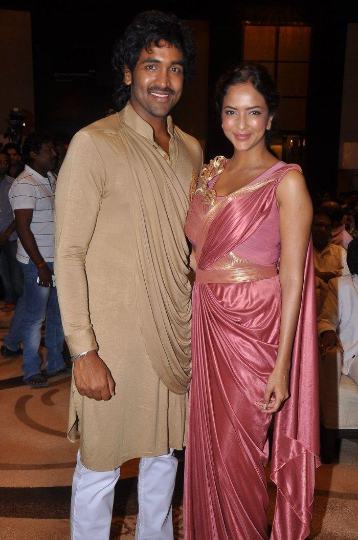 Raksha Bandhan Special : Celebs with their Siblings 