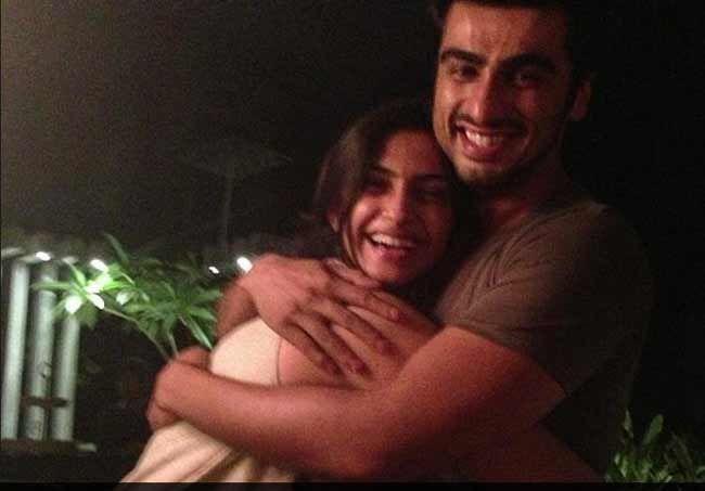 Raksha Bandhan Special : Celebs with their Siblings 