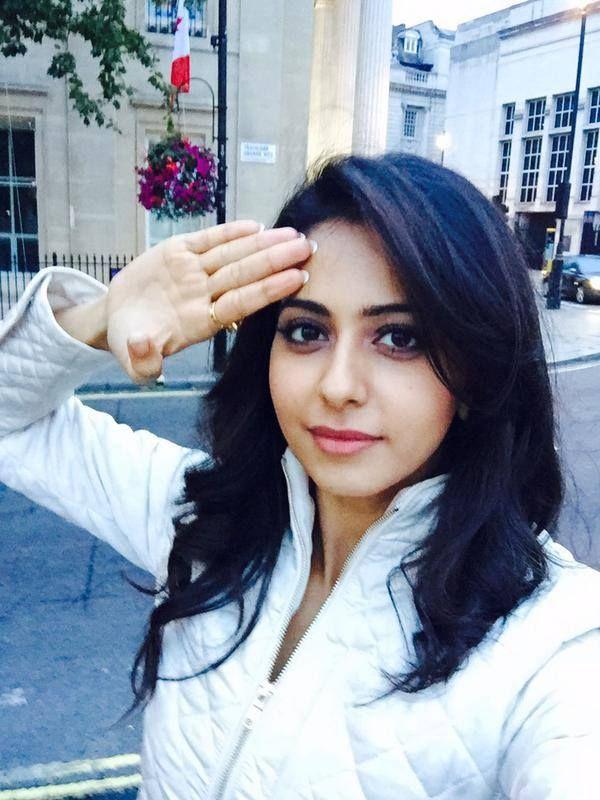 Rakul Preet Singh UNSEEN Instagram Photos