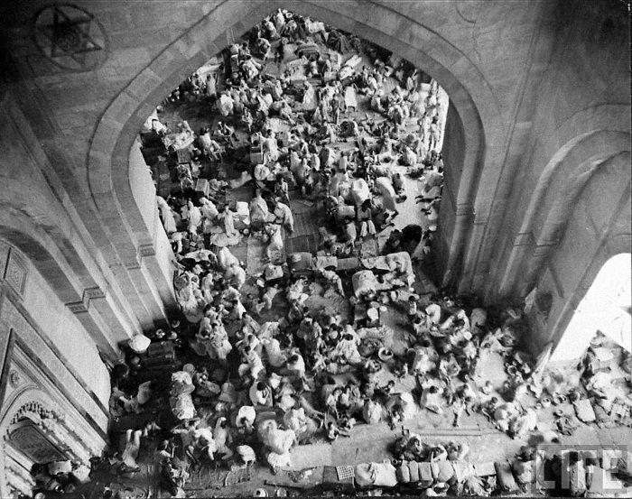 Rare & Unseen Images Of India–Pakistan Partition 1947