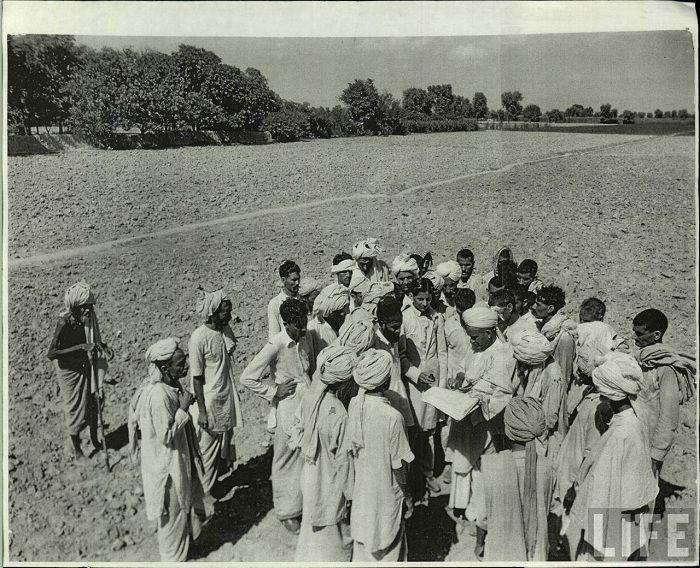 Rare & Unseen Images Of India–Pakistan Partition 1947