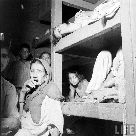 Rare & Unseen Images Of India–Pakistan Partition 1947