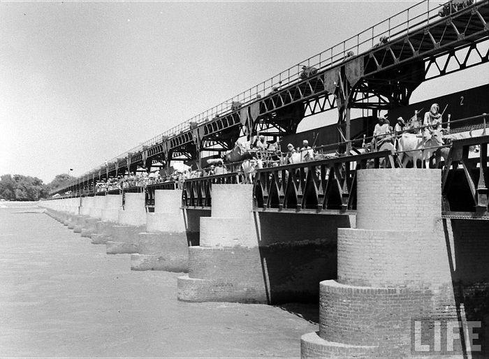 Rare & Unseen Images Of India–Pakistan Partition 1947