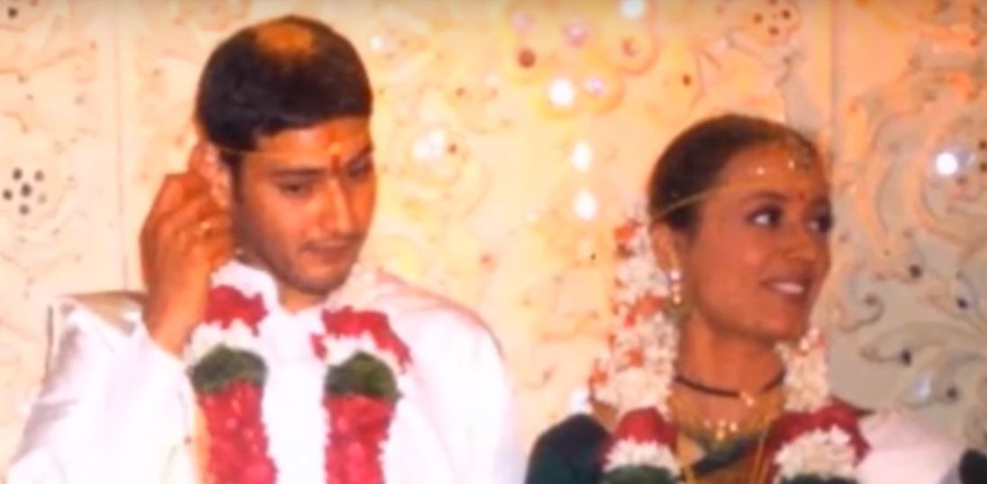 Rare & Unseen Pics of Mahesh & Namrata Wedding