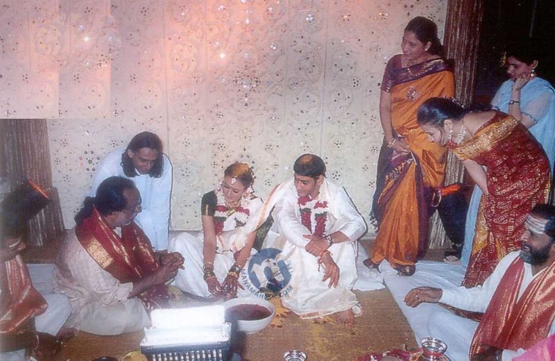 Rare & Unseen Pics of Mahesh & Namrata Wedding