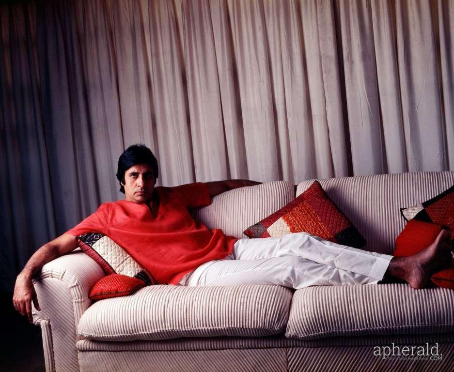 Rare Pics Of Bollywood Stars