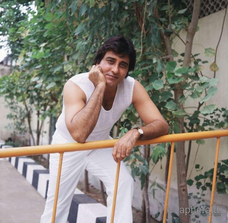 Rare Pics Of Bollywood Stars
