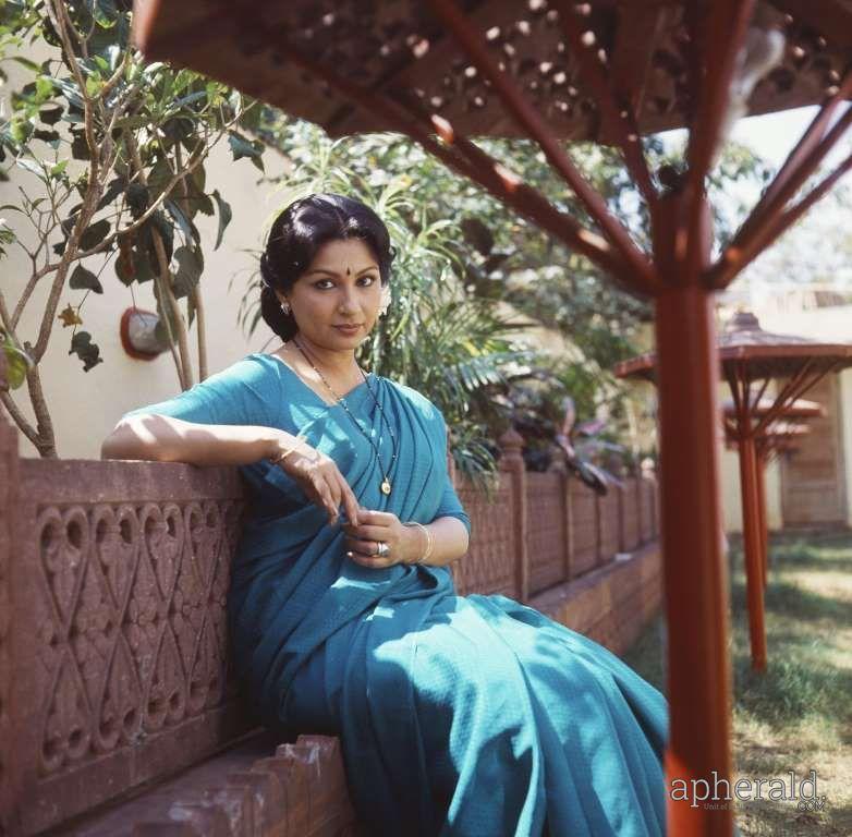 Rare Pics Of Bollywood Stars
