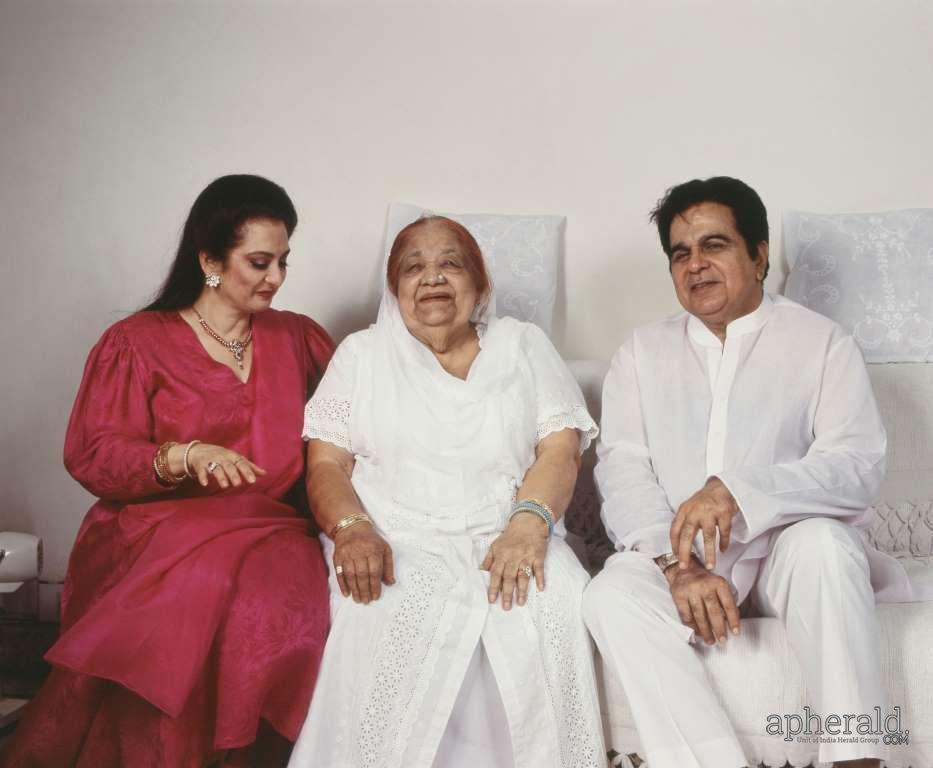 Rare Pics Of Bollywood Stars