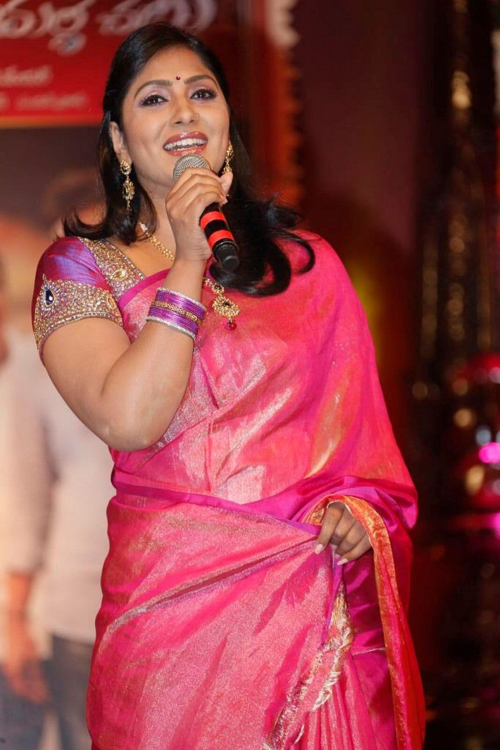 Rare pics of hot anchors unseened images