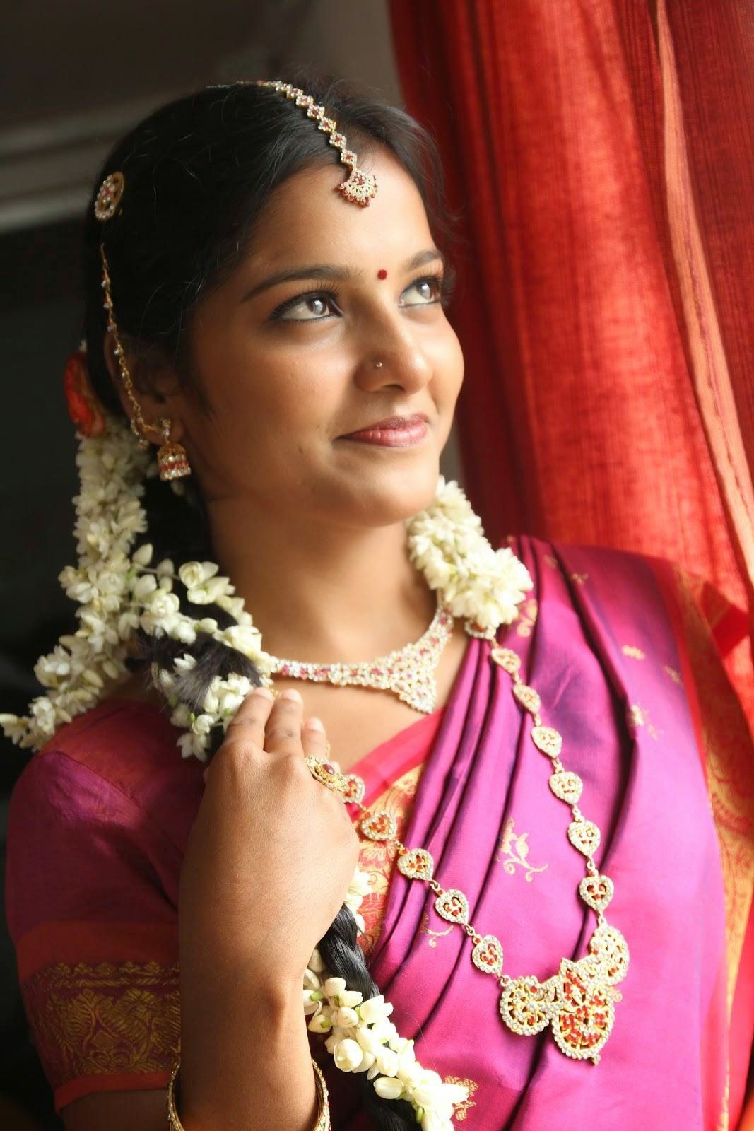 Rare pics of hot anchors unseened images