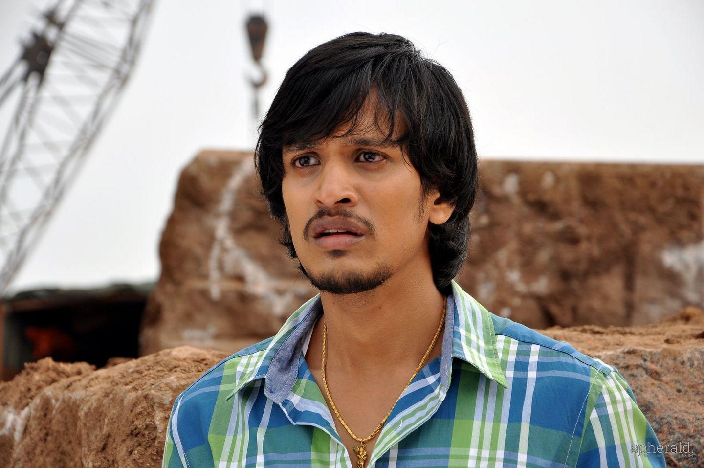 Red Alert Stills