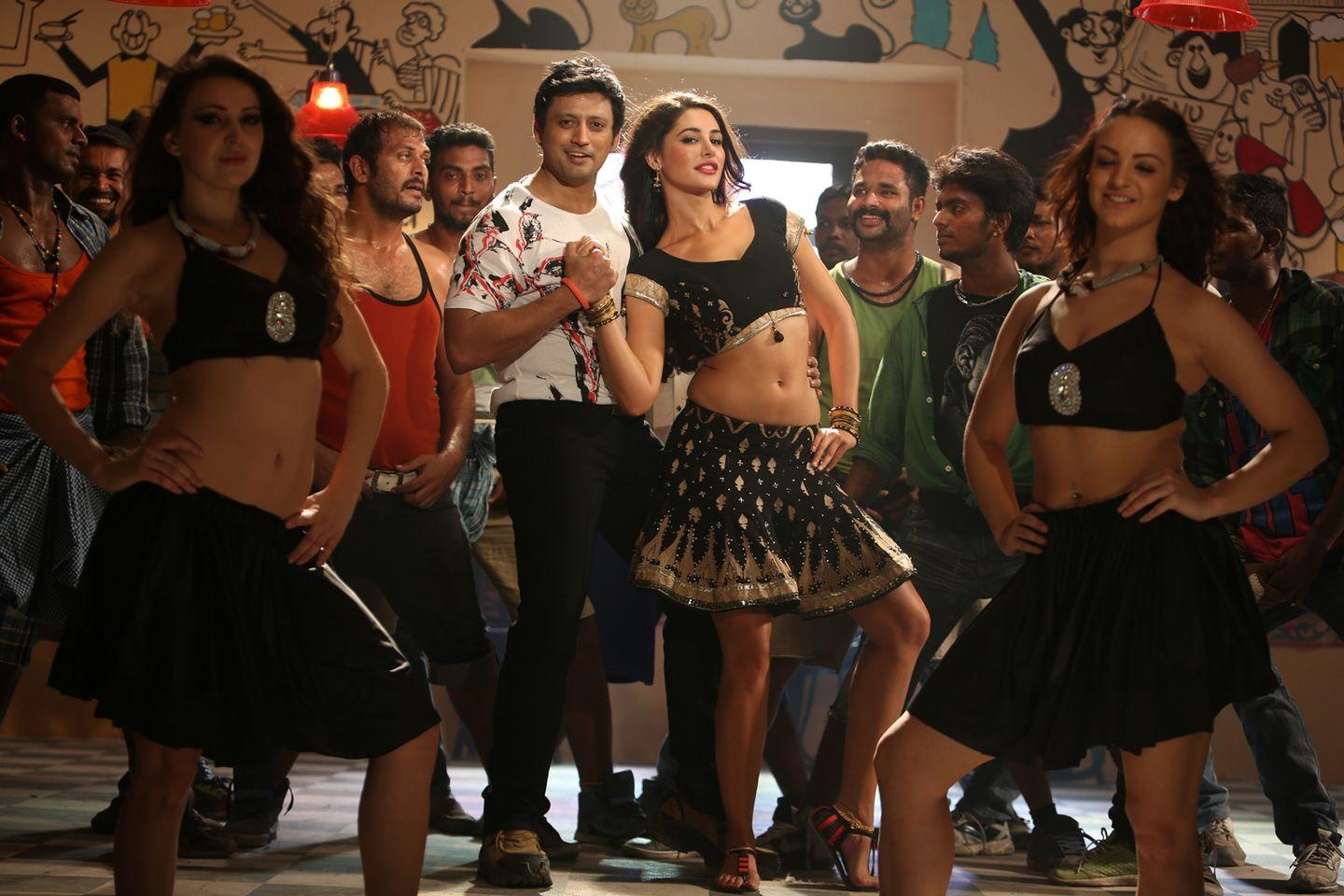 Saahasam Tamil Movie New Stills