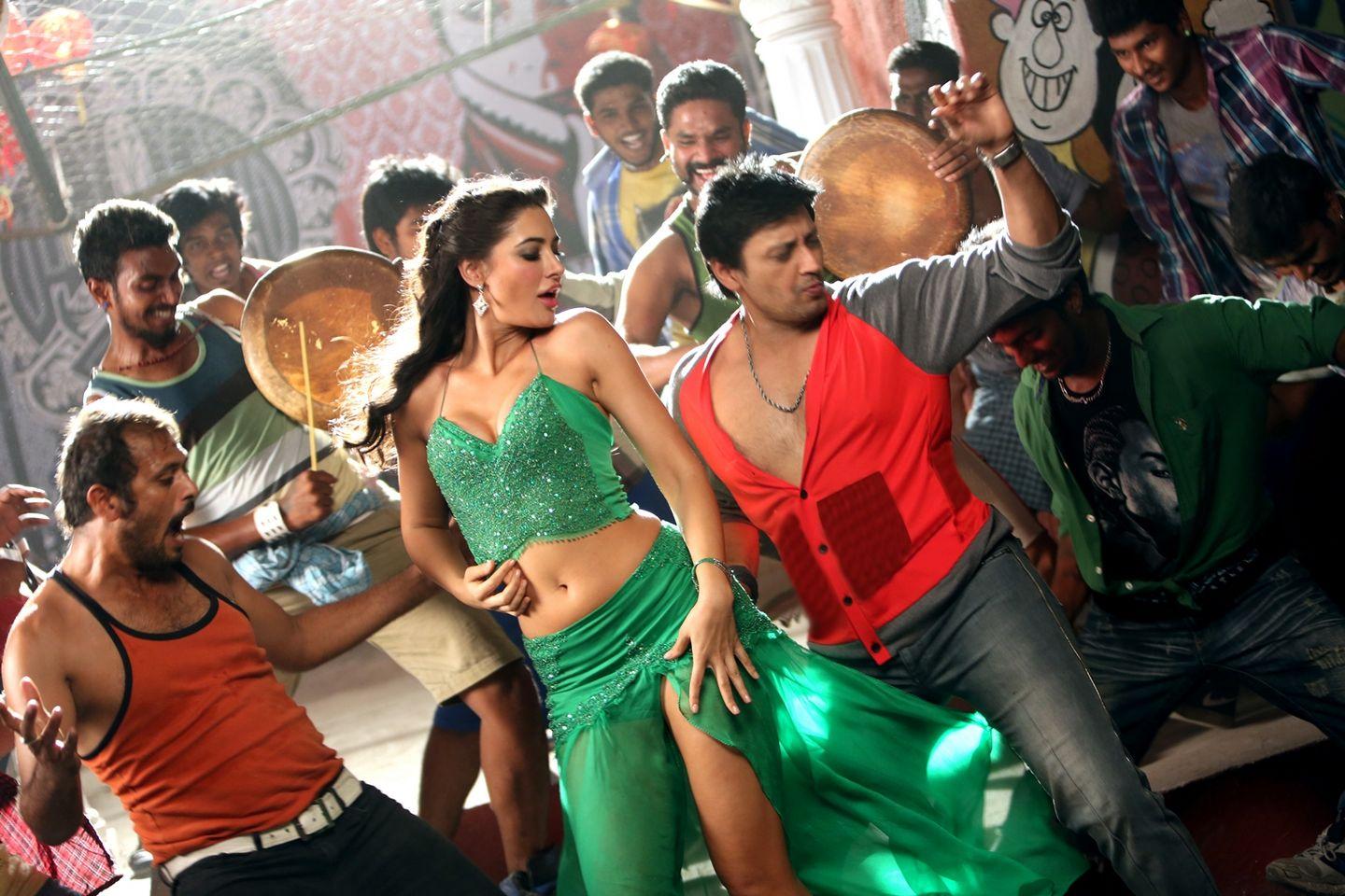 Saahasam Tamil Movie New Stills