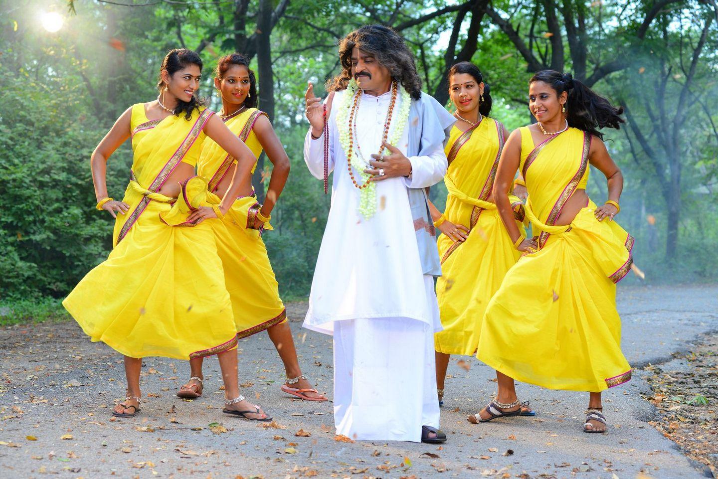 Sahasam Seyara Dimbaka New Stills