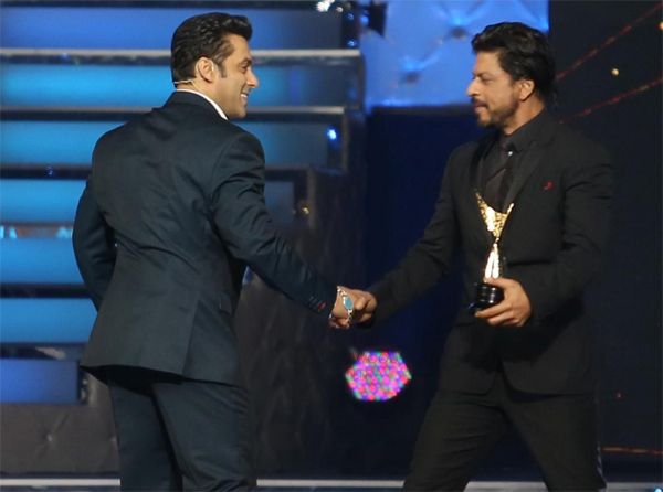 Salman Khan and Shah Rukh Khan Unseen Photos