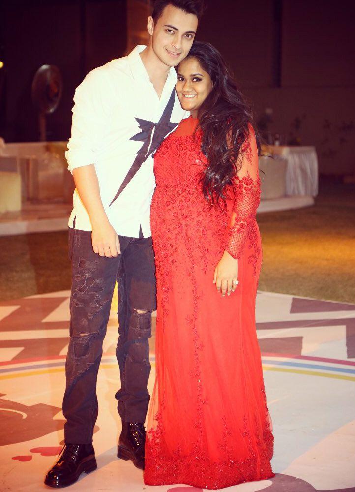 Salman Khan Sister Arpita Unseen Pics