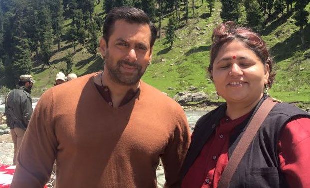 Salman Khan with Fans Unseen Pics