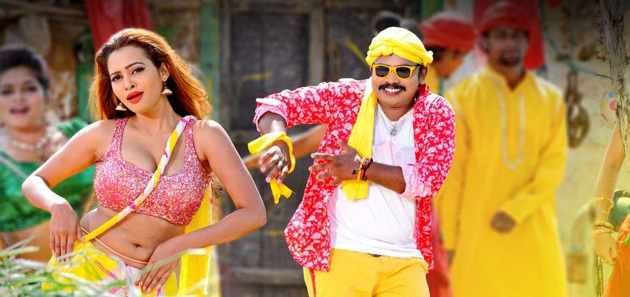 Sampoornesh Babu Virus Telugu Movie Latest Stills