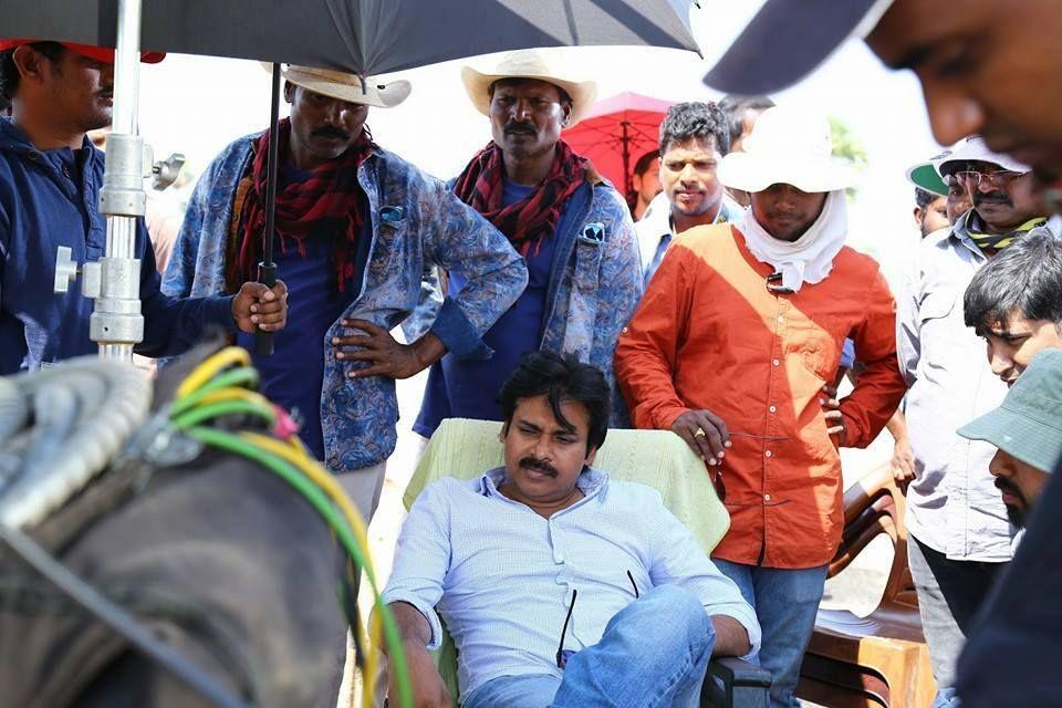 Pawan Kalyan Sardar Gabbar Singh New Working Stills