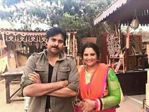 Sardar Gabbar Singh Shooting Unseen Pics