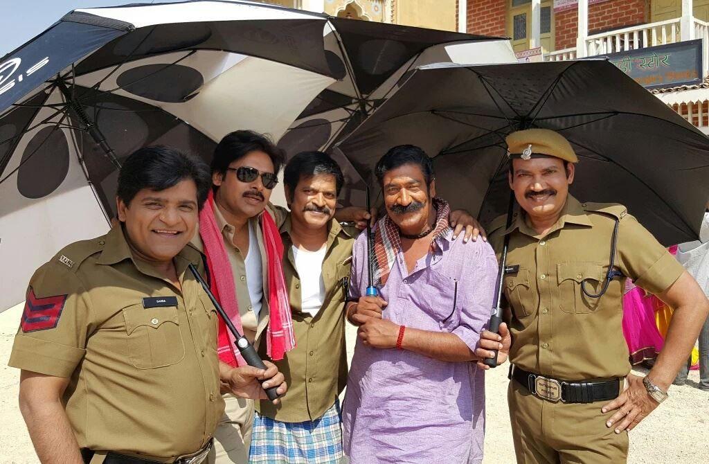 Sardar Gabbar Singh Shooting Unseen Pics