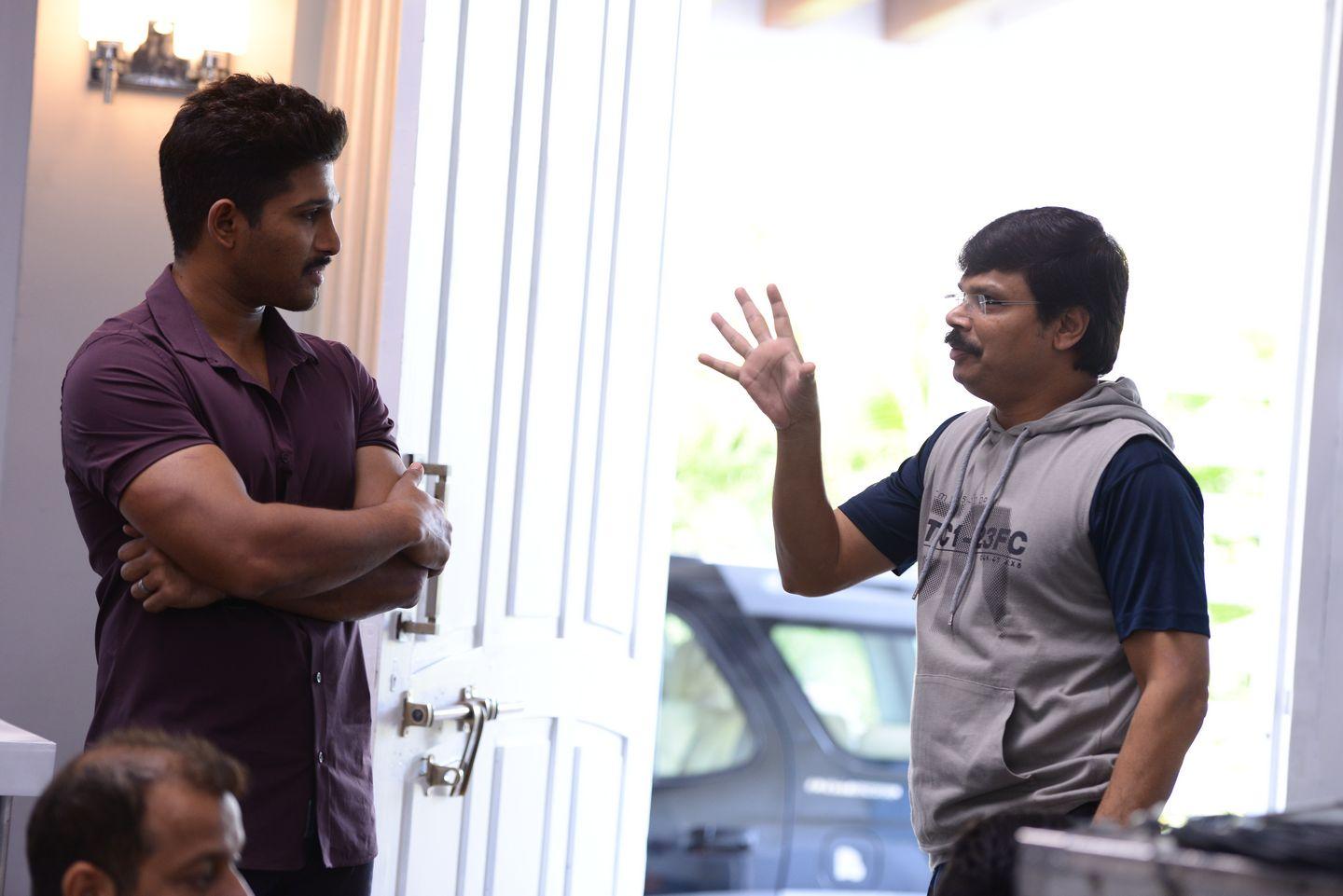 Sarrainodu Movie Working Photos