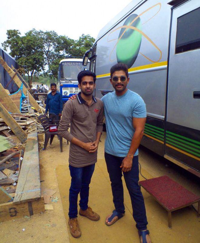 Sarrainodu Movie Working Stills