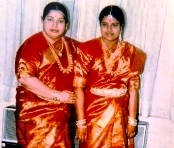 Sasikala Pushpa Unseen Photos