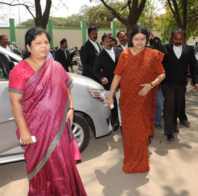 Sasikala Pushpa Unseen Photos