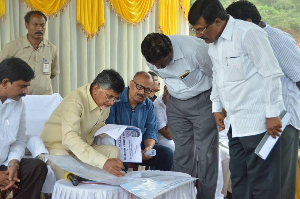 Shri Chandra Babu At Somasila Reservoir