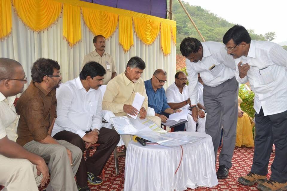 Shri Chandra Babu At Somasila Reservoir