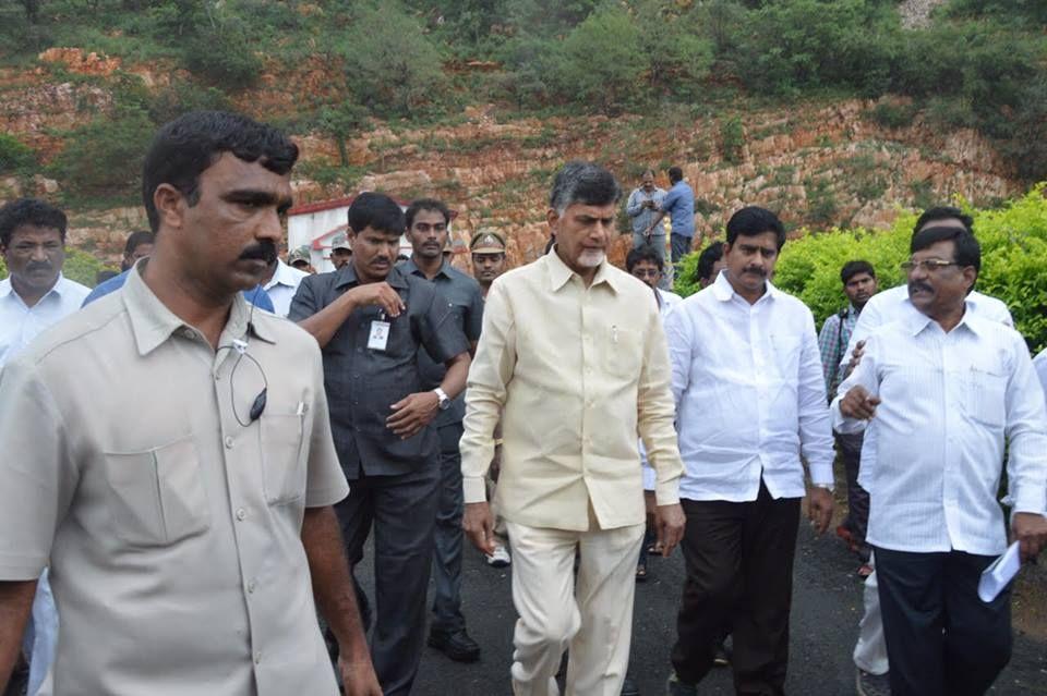 Shri Chandra Babu At Somasila Reservoir