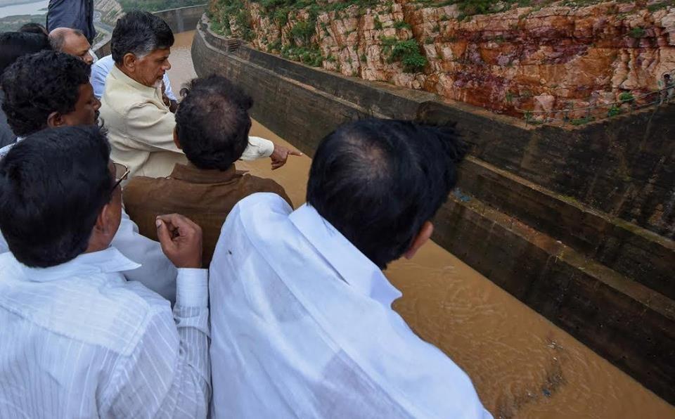 Shri Chandra Babu At Somasila Reservoir