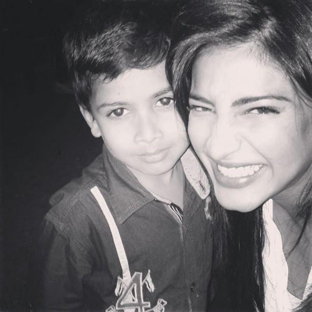 Shruthi Hassan Rare and Unseen Photos