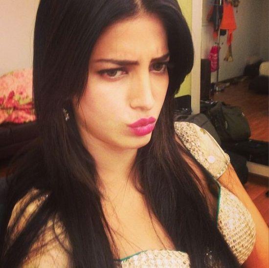 Shruti Haasan Instagram Photos