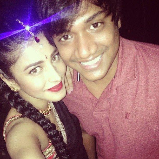 Shruti Haasan Instagram Photos