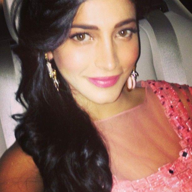 Shruti Haasan Instagram Photos