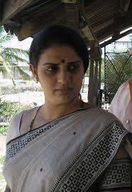 Side Actress Pavithra Lokesh Aunty Photos