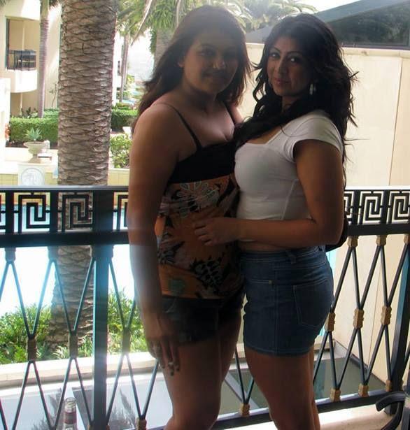 Sona Aunty Rare & Unseen Photos Collections