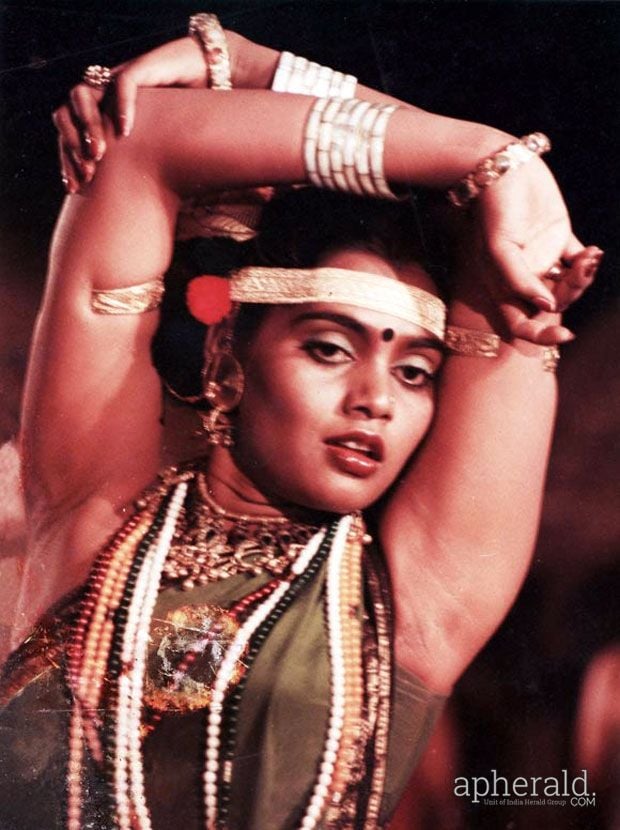 Silk Smitha Rare Unseen Spicy Gallery